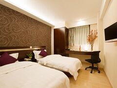 ポップ イン モンコック 写真