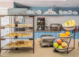 カントリー イン & スイーツ バイ ラディソン クックビル テネシー 写真