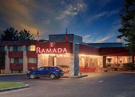 Ramada by Wyndham Pinewood Park Resort North Bay 写真
