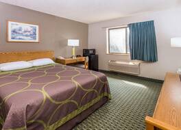 スーパー 8 バイ ウィンダム セント チャールズ 写真