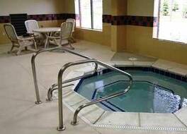 ハンプトン イン&スイーツ シカゴ リバティビル 写真