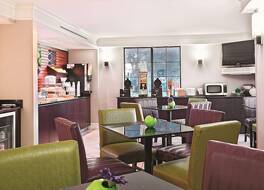 ラ キンタ イン バイ ウィンダム シャンペーン 写真