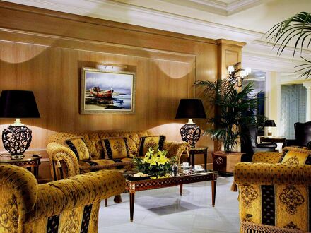 ロイヤル オリンピック ホテル 写真