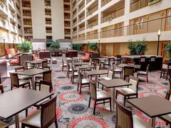 エンバシー スイーツ バイ ヒルトン シカゴ オヘア ローズモント 写真