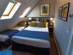 ホテル チャリング クロス 写真