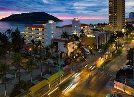 Hotel Quijote Inn 写真