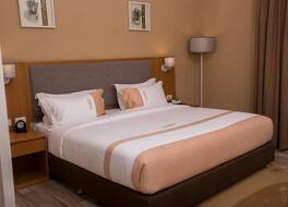 マドホテル 写真