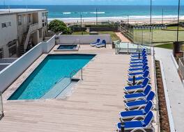 Breakers North Absolute Beachfront Apartments 写真