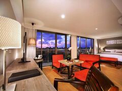 ハーパー クタ バイ ASTON 写真