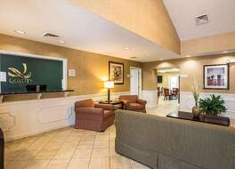 クオリティ  イン ジョンソン シティ I-26 イグジット 17 写真