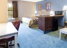 スーパー 8 バイ ウィンダム フリーポート 写真