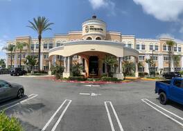 Hotel Marguerite Anaheim/Garden Grove, Trademark Collection