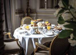 Four Seasons Hotel George V Paris 写真