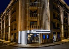 トライブ カルカソンヌ 写真