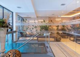 マウンテン ホテル ルイス 写真