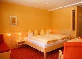 ディー ゾニゲン ホテル ウンド ファミリエンシュパス 写真