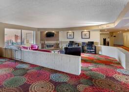 ホリデイ イン エクスプレス シカゴ-ダウナーズ グローブ by IHG 写真