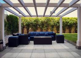 デルモンド ホテル 写真