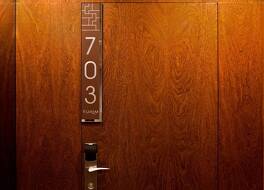 トゥリム サルダニャ ホテル 写真