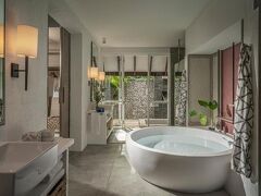 フォー シーズンズ リゾート モルディブ アット ランダー ギラーヴァル 写真