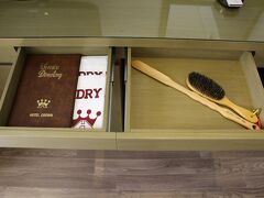 インサドン クラウン ホテル 写真