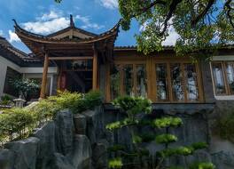 NMAN QIANXUE CASTLE 写真