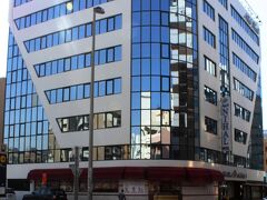 ニアル ホテル 写真