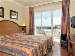 ホテル イザベル 写真