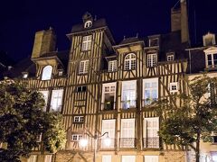 イビス レンヌ サントル ガール スッド 写真