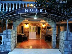 ホテル エヴロパ 写真