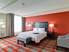 ハンプトン イン&スイーツ シンシナティ ダウンタウン 写真