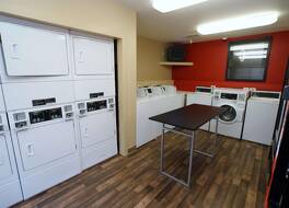 エクステンデット ステイ アメリカ スイーツ ナッシュビル エアポート ミュージック シティ 写真