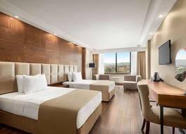 ラマダ プラザ バイ ウィンダム サムスン 写真