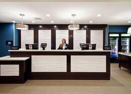 ホームウッド スイーツ バイ ヒルトン ノヴィ デトロイト