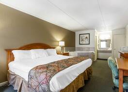 クオリティ イン マンチェスター ニア アーノルド AFB 写真