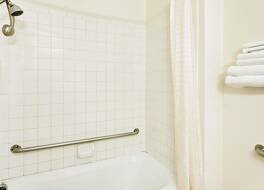 スーパー 8 バイ ウィンダム ジョンソン シティ 写真