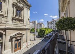 ホテル デ ザルティスト 写真