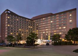 ソネスタ シカゴ オヘア エアポート ローズモント