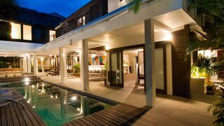 Villa Sabtu 5BR - Minggu Villas Seminyak