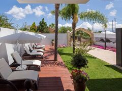 Paradice Hotel Luxury Suites 写真