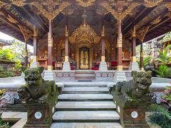 ドワラカ ザ ロイヤル ヴィラズ 写真