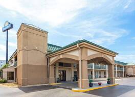 デイズ イン バイ ウィンダム クラークスビル ノース 写真