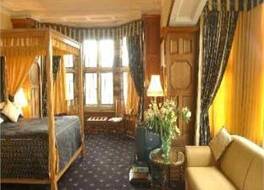 Dunsley Hall Country House Hotel 写真