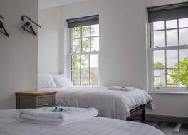 クロフツ ホテル 写真