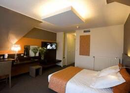 アリアン ホテル 写真