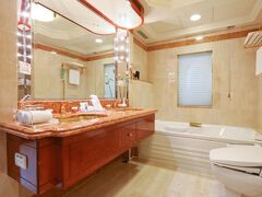 エバーグリーン ローレル ホテル 写真