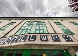 ウェスト ポイント エアポート ホテル 写真