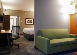 ホリデイ イン エクスプレス ＆ スイーツ ルイビル ダウンタウン バイ IHG 写真