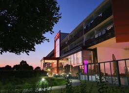 All in Red Thermenhotel 写真