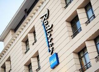 ラディソン ブル ホテル マルセイユ ビュー ポールの宿泊予約 料金比較 フォートラベル Radisson Blu Hotel Marseille Vieux Port マルセイユ